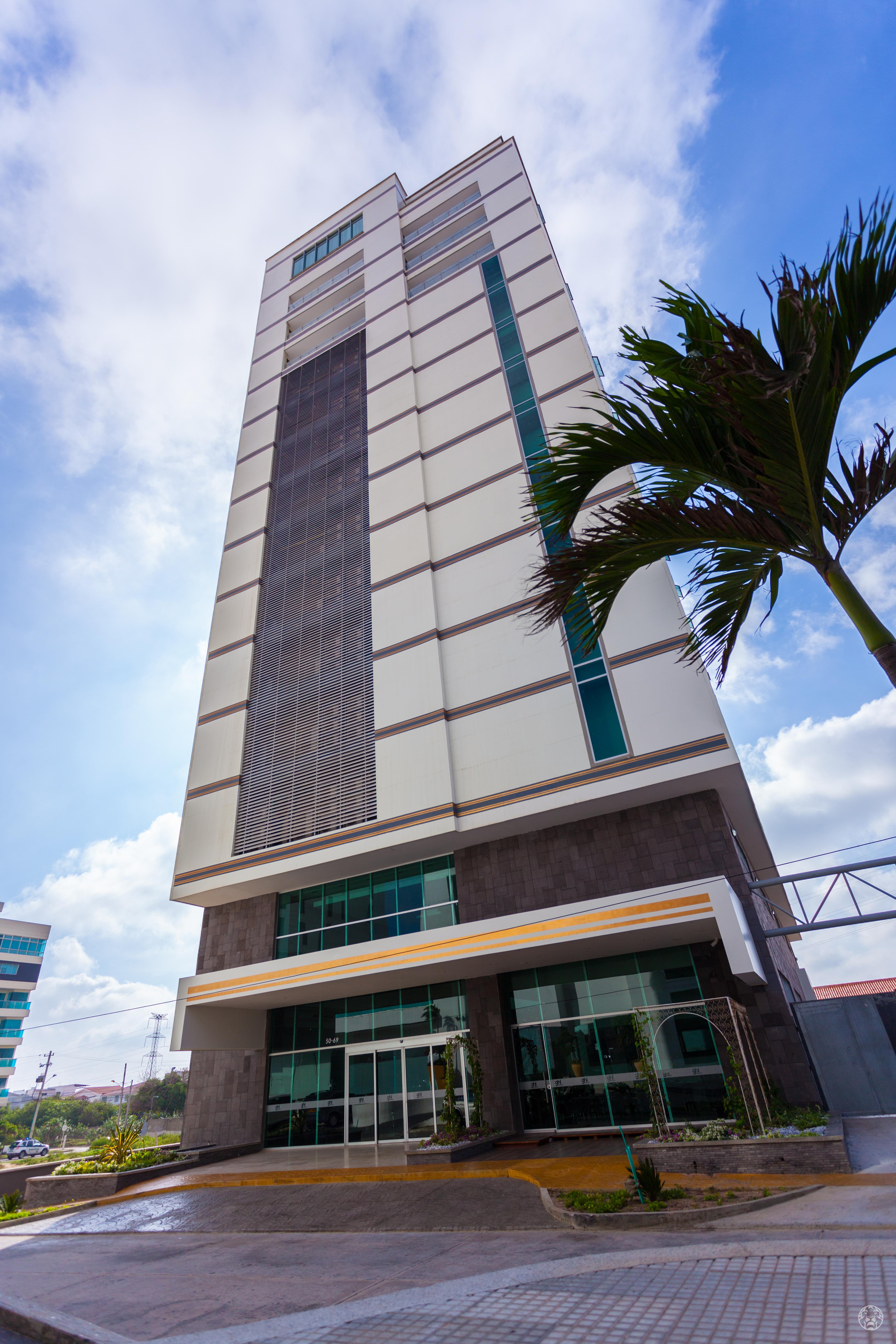 Ghl 콜렉션 바랑키야 호텔 외부 사진 The 10-storey tower of the National Museum of Natural History