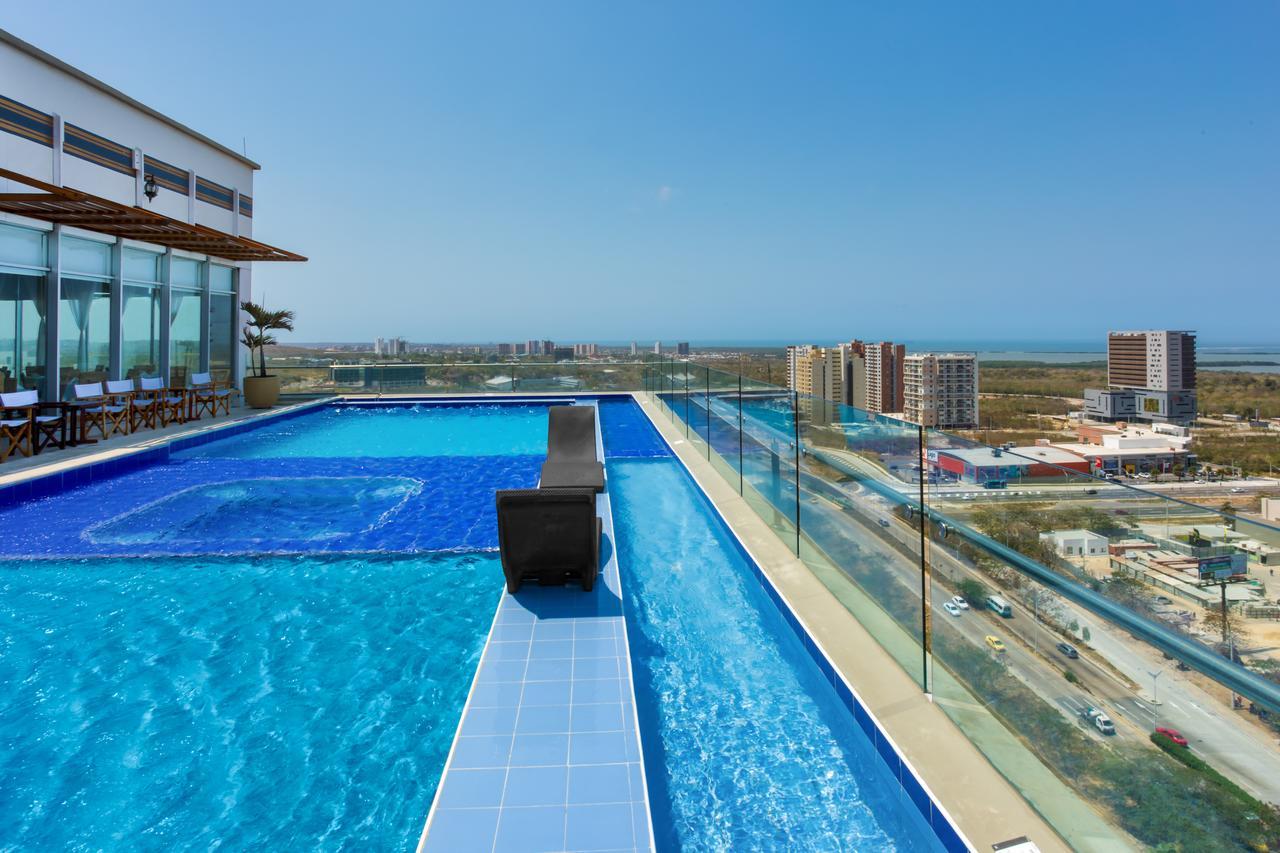 Ghl 콜렉션 바랑키야 호텔 외부 사진 Rooftop pool at the hotel